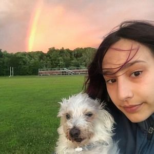 Meet your Posher, Emily